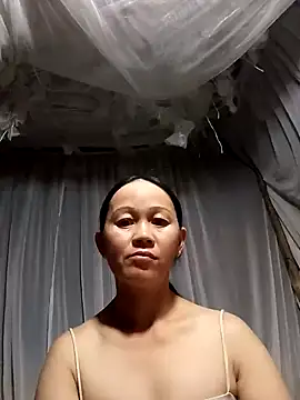 Snapshot of MaiHoa69 chatting on 09-28-25, 11:54 MaiHoa69 online show from 09-28-25, 11:54