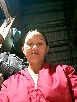 Snapshot of MaiHoa69 chatting on 10-23-25, 12:37 MaiHoa69 online show from 10-23-25, 12:37