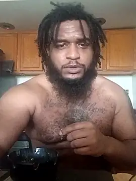 Snapshot of Longthickdick33 chatting on 04-16-26, 05:25 Longthickdick33 online show from 04-16-26, 05:25
