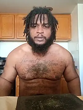 Snapshot of Longthickdick33 chatting on 04-23-26, 02:41 Longthickdick33 online show from 04-23-26, 02:41