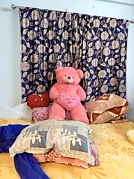 Cute-lusi online show from 11-13-25, 07:02