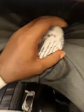 hotboy43339 online show from 09-26-25, 08:51