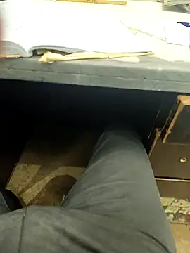 hotboy43339 online show from 10-13-25, 02:11