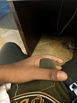 hotboy43339 online show from 10-20-25, 02:45