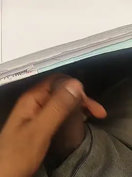 hotboy43339 online show from 07-22-26, 04:26