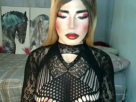 Snapshot of terra_HORSECOCK chatting on 09-12-25, 12:16 terra HORSECOCK online show from 09-12-25, 12:16