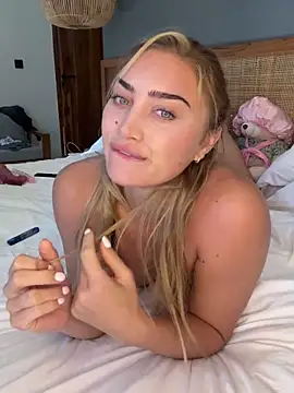 auriangel online show from 02-01-26, 11:58