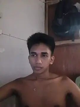 charlie0728 online show from 10-07-25, 03:53