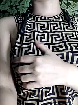 pihu099 online show from 09-17-25, 01:57