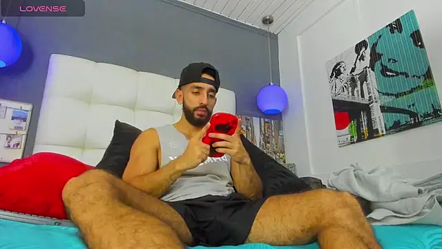 Snapshot of Yiyo10_ chatting on 02-10-26, 04:27 Yiyo10 online show from 02-10-26, 04:27