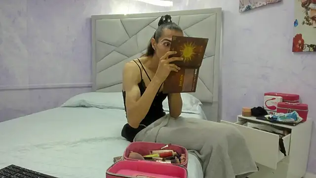 Snapshot of shantala_nastasiia chatting on 09-10-25, 12:38 shantala nastasiia online show from 09-10-25, 12:38