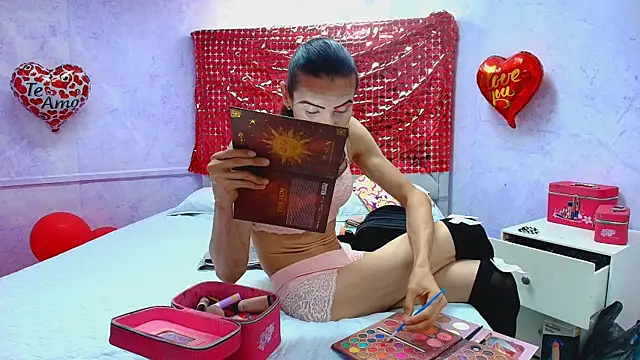 Snapshot of shantala_nastasiia chatting on 09-28-25, 01:05 shantala nastasiia online show from 09-28-25, 01:05