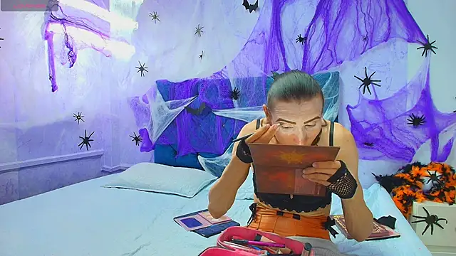 Snapshot of shantala_nastasiia chatting on 10-12-25, 01:43 shantala nastasiia online show from 10-12-25, 01:43