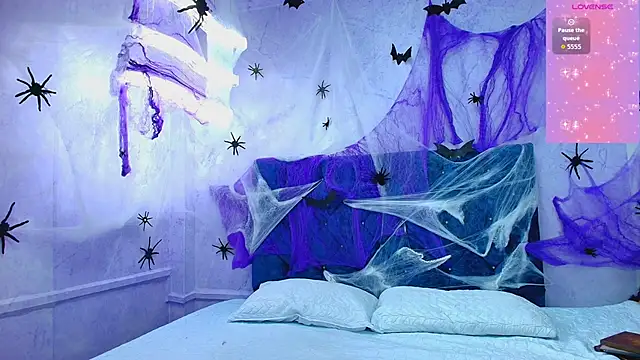 Snapshot of shantala_nastasiia chatting on 10-22-25, 01:33 shantala nastasiia online show from 10-22-25, 01:33