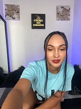 Snapshot of fetish_foot_ chatting on 10-08-25, 04:37 fetish foot online show from 10-08-25, 04:37