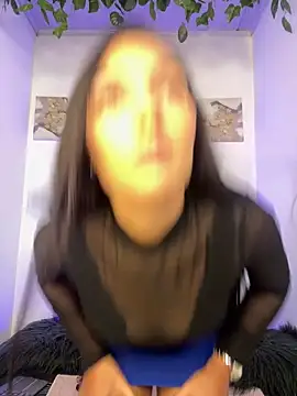 Snapshot of fetish_foot_ chatting on 10-20-25, 04:40 fetish foot online show from 10-20-25, 04:40