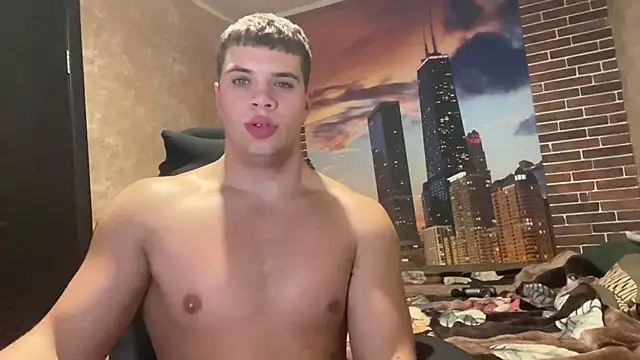 MusclePhantom online show from 12-02-25, 09:10