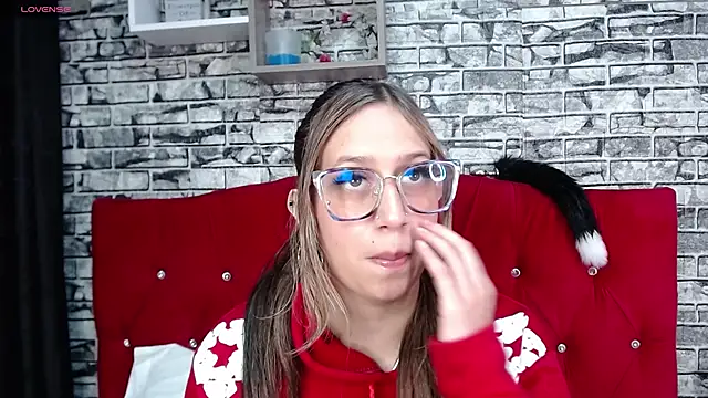 lolalove vip online show from 09-30-25, 01:16