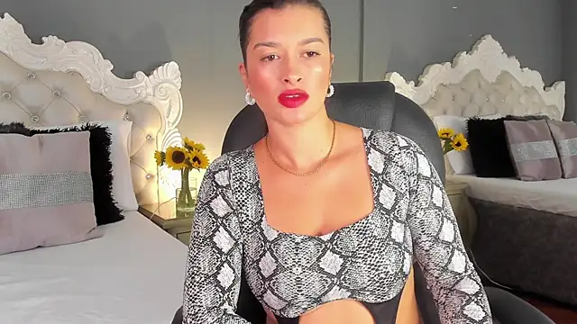 Milu Thomas online show from 09-14-25, 03:55