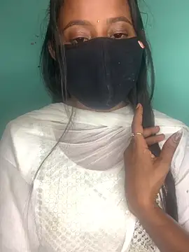 Priya baby0 online show from 10-21-25, 08:37