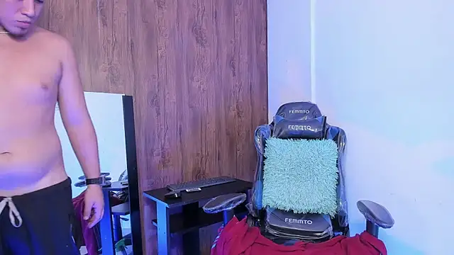 juanmechanic  online show from 10-12-25, 05:06