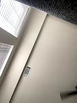 huhgtr online show from 11-12-25, 03:01