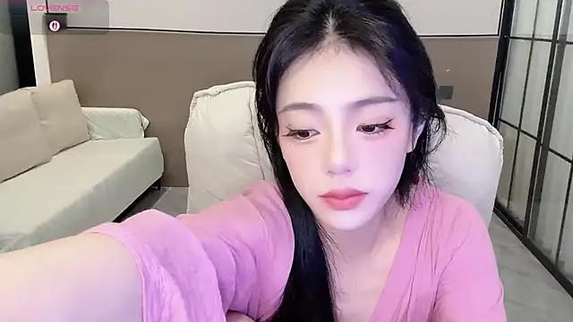Sandy Uu online show from 09-17-25, 05:31