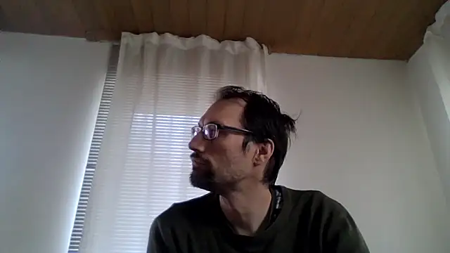 Snapshot of XLBarehengst chatting on 09-29-25, 07:13 XLBarehengst online show from 09-29-25, 07:13