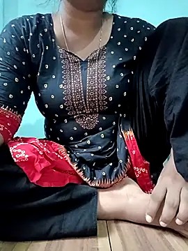 Snapshot of Rina-2 chatting on 11-01-25, 06:37 Rina-2 online show from 11-01-25, 06:37