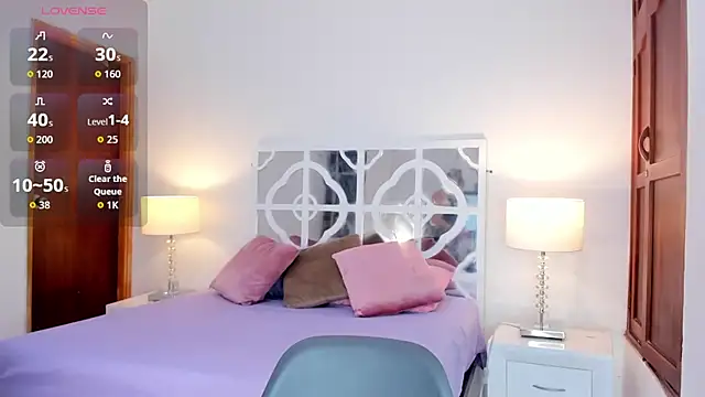 MikaelaStone online show from 11-22-25, 12:04