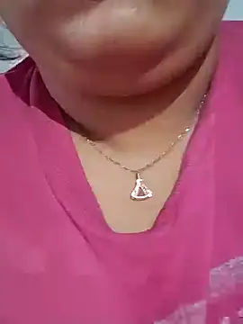 Snapshot of sexymotto chatting on 10-11-25, 01:38 sexymotto online show from 10-11-25, 01:38