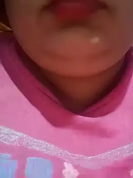 Snapshot of sexymotto chatting on 10-14-25, 05:36 sexymotto online show from 10-14-25, 05:36