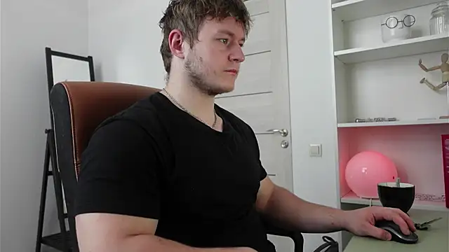 Richard Dullas online show from 10-08-25, 10:02