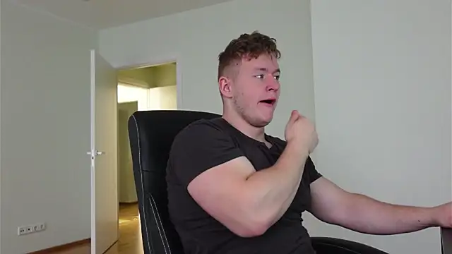 Richard Dullas online show from 10-21-25, 06:36