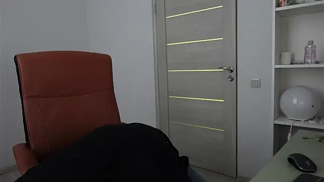 Richard Dullas online show from 11-24-25, 06:46