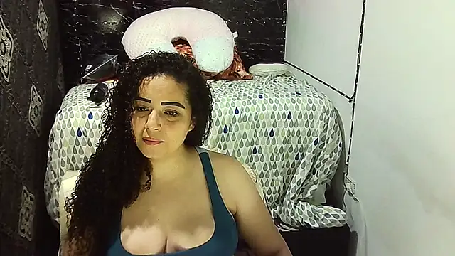  naughty milf online show from 10-27-25, 01:31