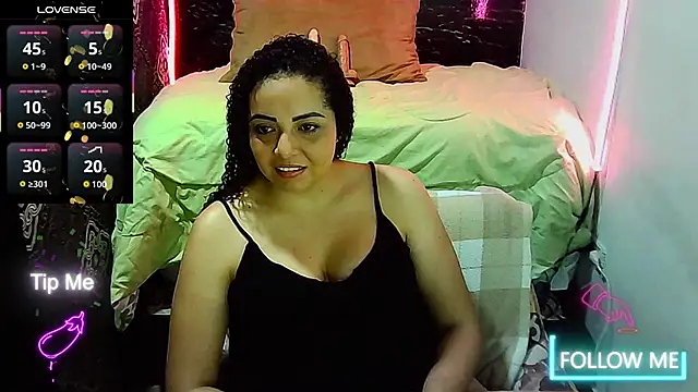  naughty milf online show from 02-21-26, 02:45