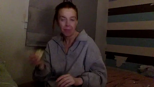 Bellababexox online show from 06-17-26, 01:41