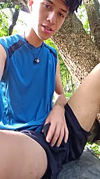 Snapshot of Afro_god_ chatting on 11-09-25, 07:56 Afro god online show from 11-09-25, 07:56