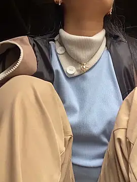 Snapshot of Huong-Ly chatting on 02-23-26, 03:48 Huong-Ly online show from 02-23-26, 03:48