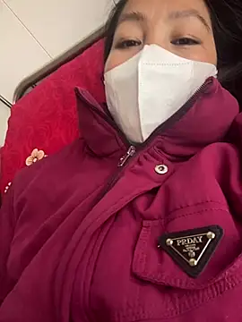 Snapshot of Huong-Ly chatting on 03-19-26, 03:54 Huong-Ly online show from 03-19-26, 03:54