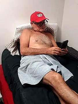 pareja-40-20 online show from 03-06-26, 06:37