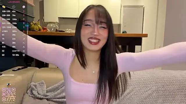 Snapshot of SweetSakuraJane chatting on 03-10-26, 05:18 SweetSakuraJane online show from 03-10-26, 05:18