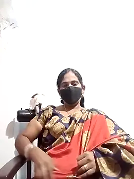 Snapshot of Naina_telugu_ chatting on 11-01-25, 05:59 Naina telugu online show from 11-01-25, 05:59