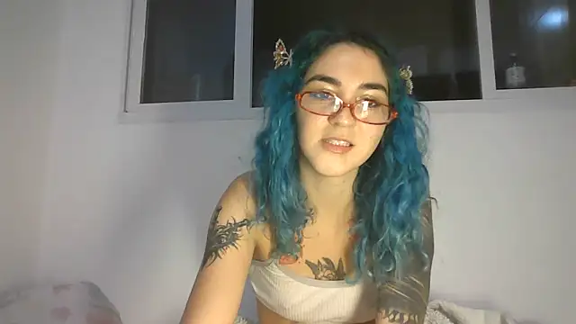 peetitefairy online show from 05-30-26, 05:37
