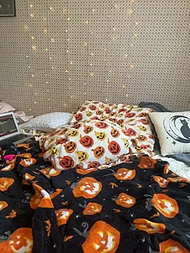 goddesskass online show from 10-29-25, 04:20