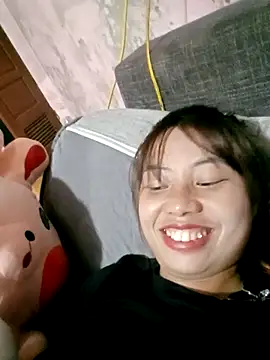 Snapshot of Dung-Thao19 chatting on 09-09-25, 06:07 Dung-Thao19 online show from 09-09-25, 06:07