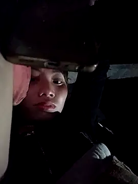 Snapshot of Dung-Thao19 chatting on 10-30-25, 11:05 Dung-Thao19 online show from 10-30-25, 11:05