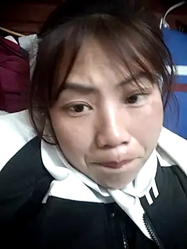 Snapshot of Dung-Thao19 chatting on 01-06-26, 10:56 Dung-Thao19 online show from 01-06-26, 10:56