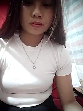 Snapshot of Dung-Thao19 chatting on 02-22-26, 02:37 Dung-Thao19 online show from 02-22-26, 02:37